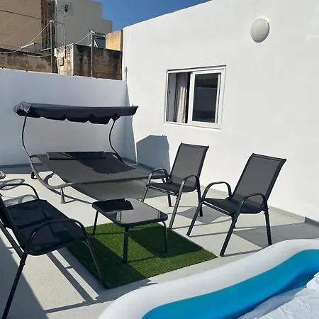 Bohemian Penthouse Close To Sliema&valletta Appartamento